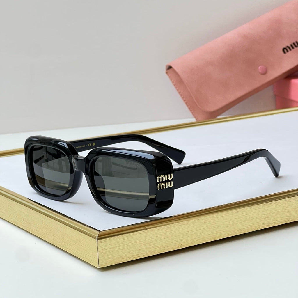Miu Miu SMU B13-F Sunglasses