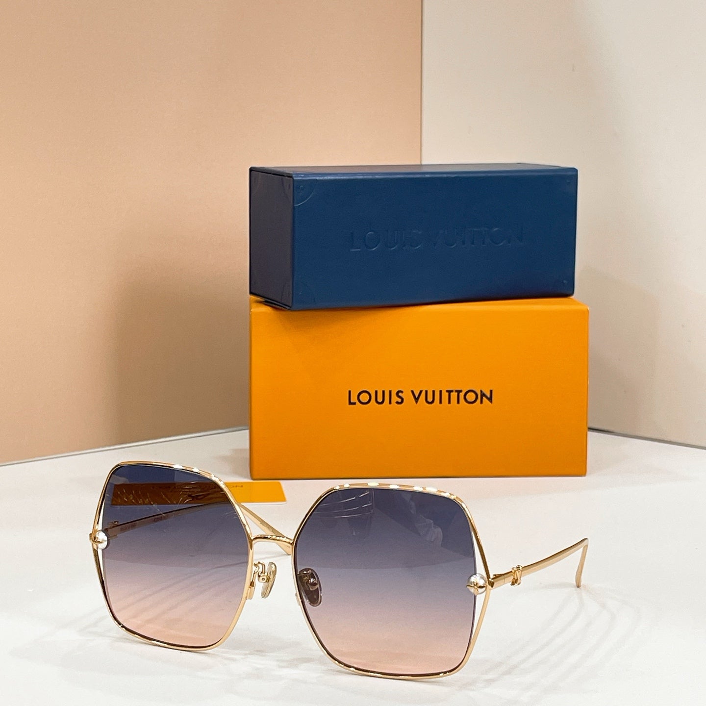 Louis Vuitton Z2994U Sunglasses