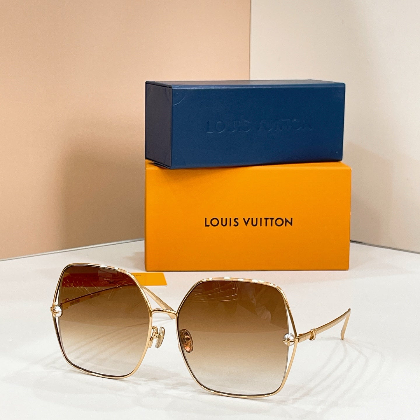 Louis Vuitton Z2994U Sunglasses
