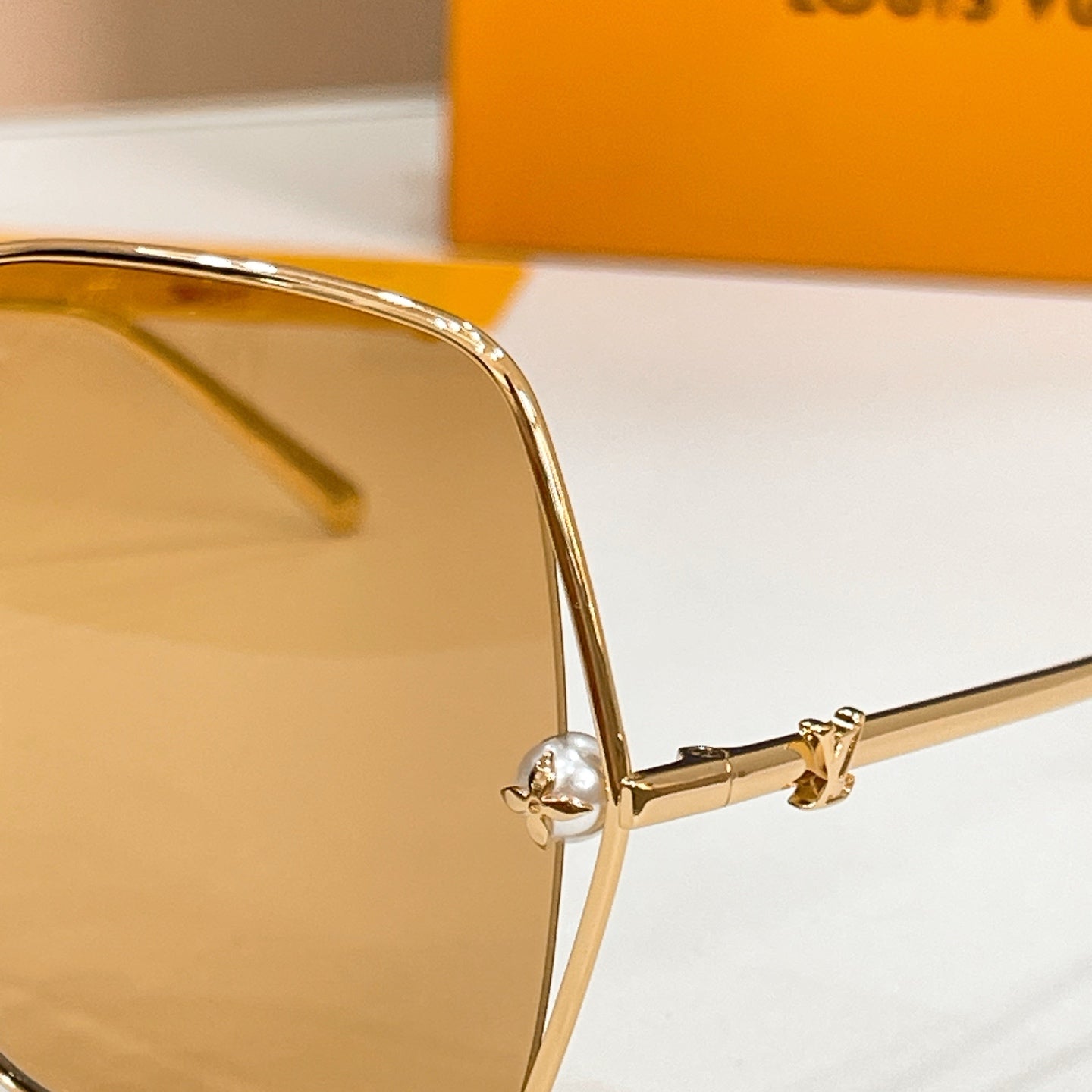 Louis Vuitton Z2994U Sunglasses