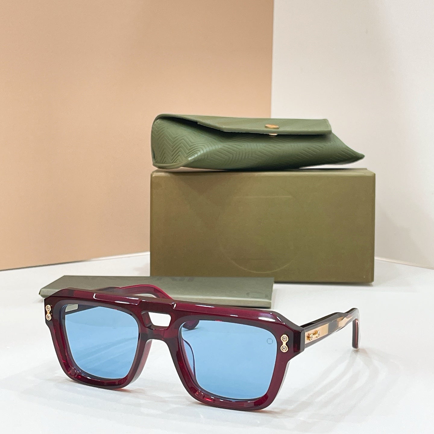 Akoni AKS-531 Sunglasses