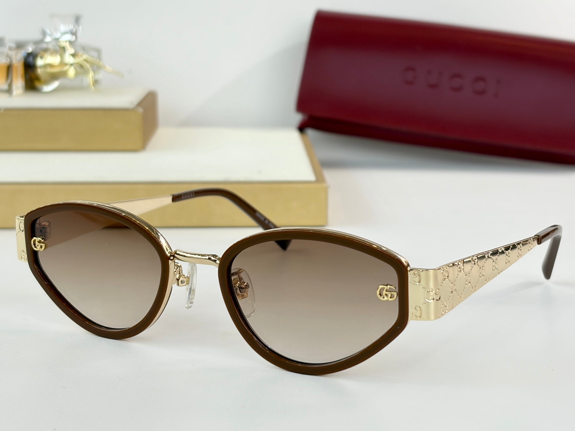 Gucci GG2034SK Sunglasses