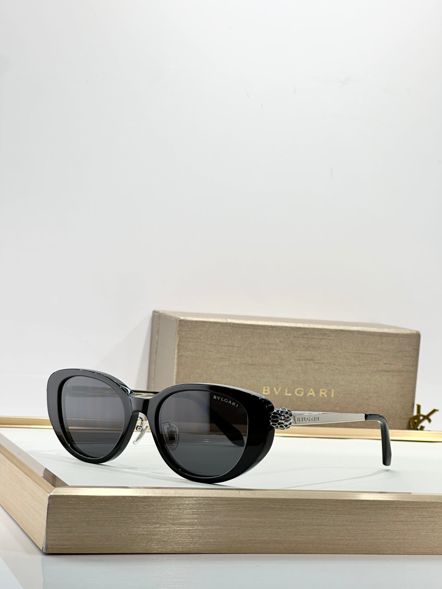 Bvlgari BV40067I Sunglasses