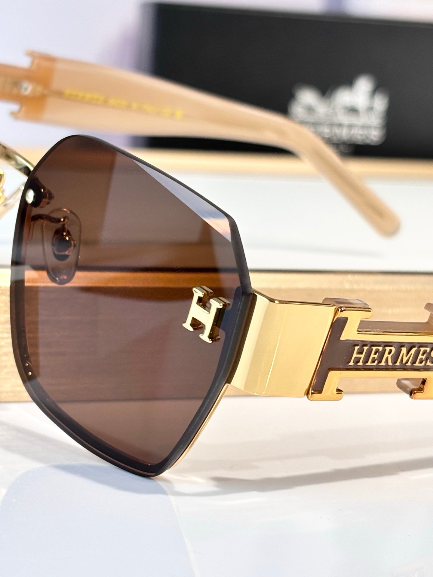 Hermes H8026 Sunglasses