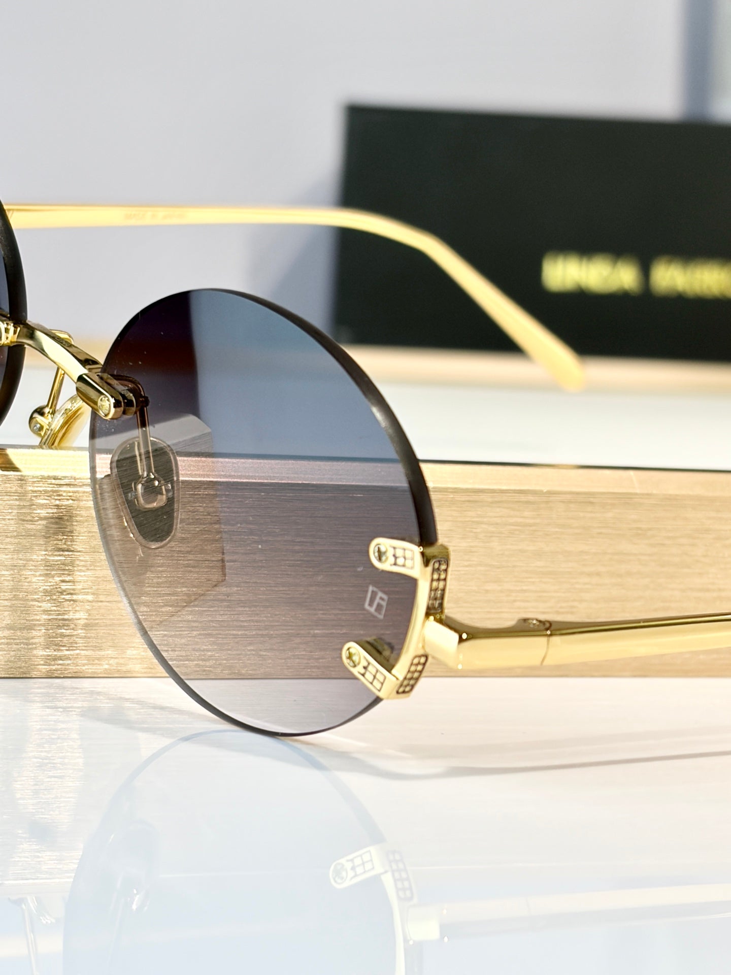 Linda Farrow LFL1130 Sunglasses