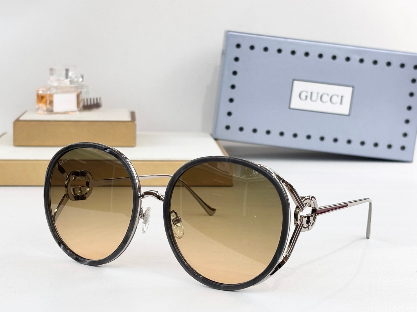 Gucci GG1622 Sunglasses
