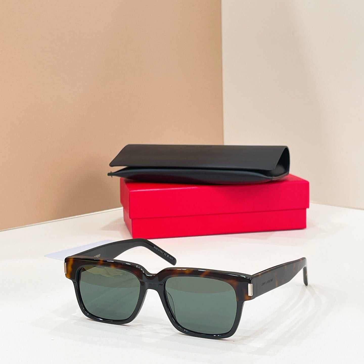 Saint Laurent SL 732 Sunglasses
