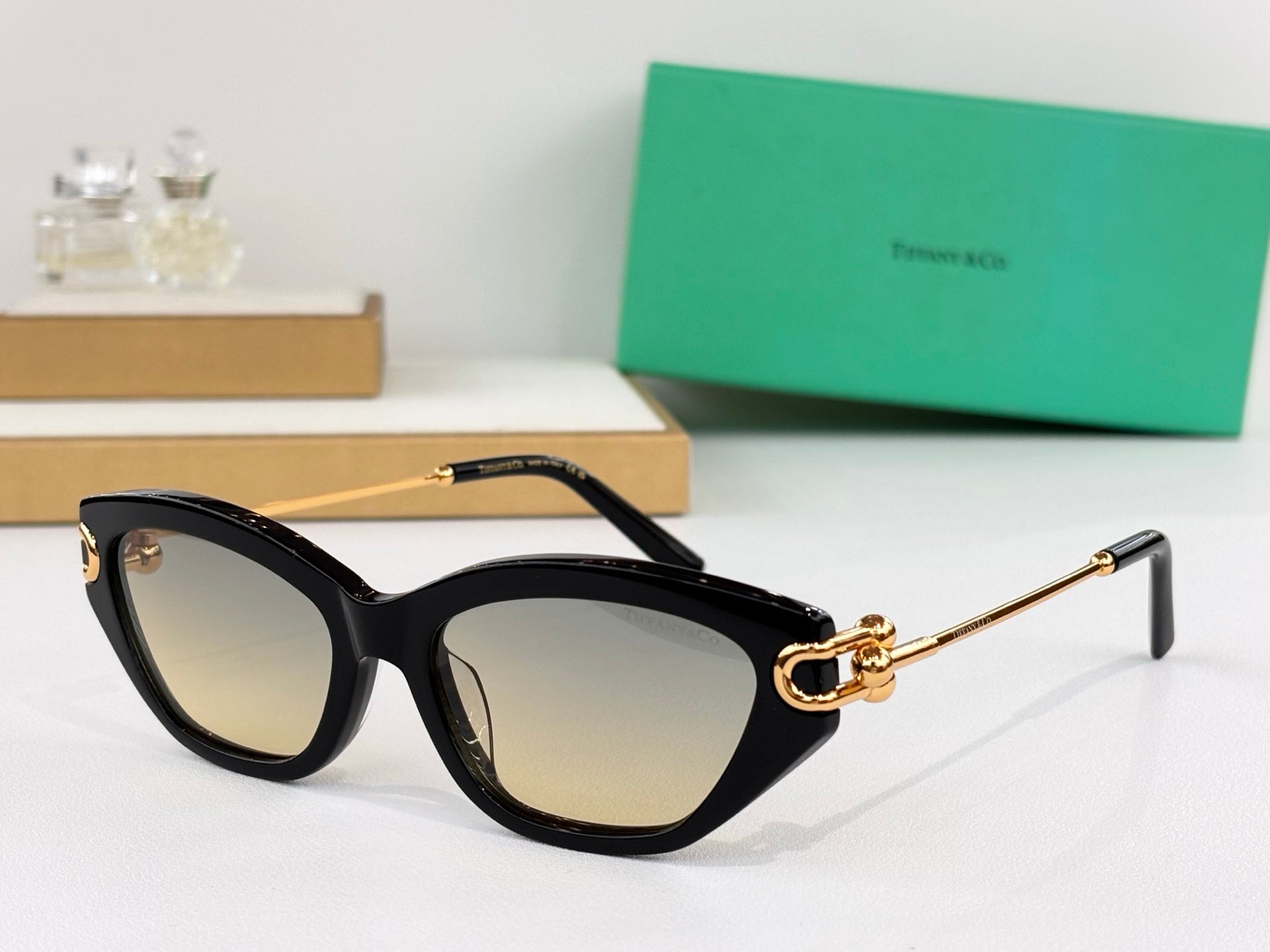 Tiffany & Co. OTF4231 Sunglasses