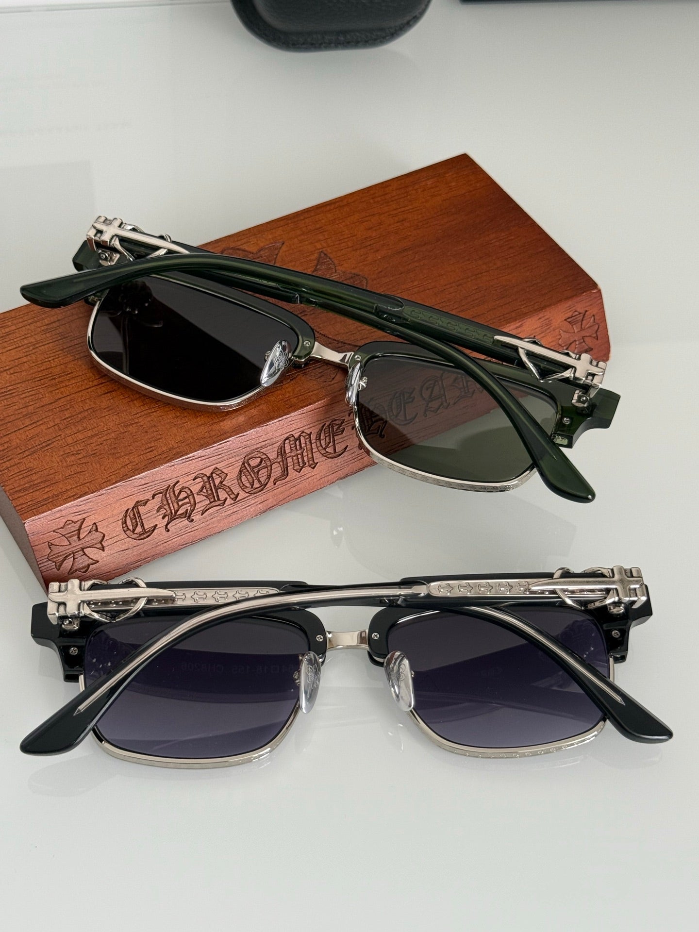 Chrome Hearts CH8206 Sunglasses