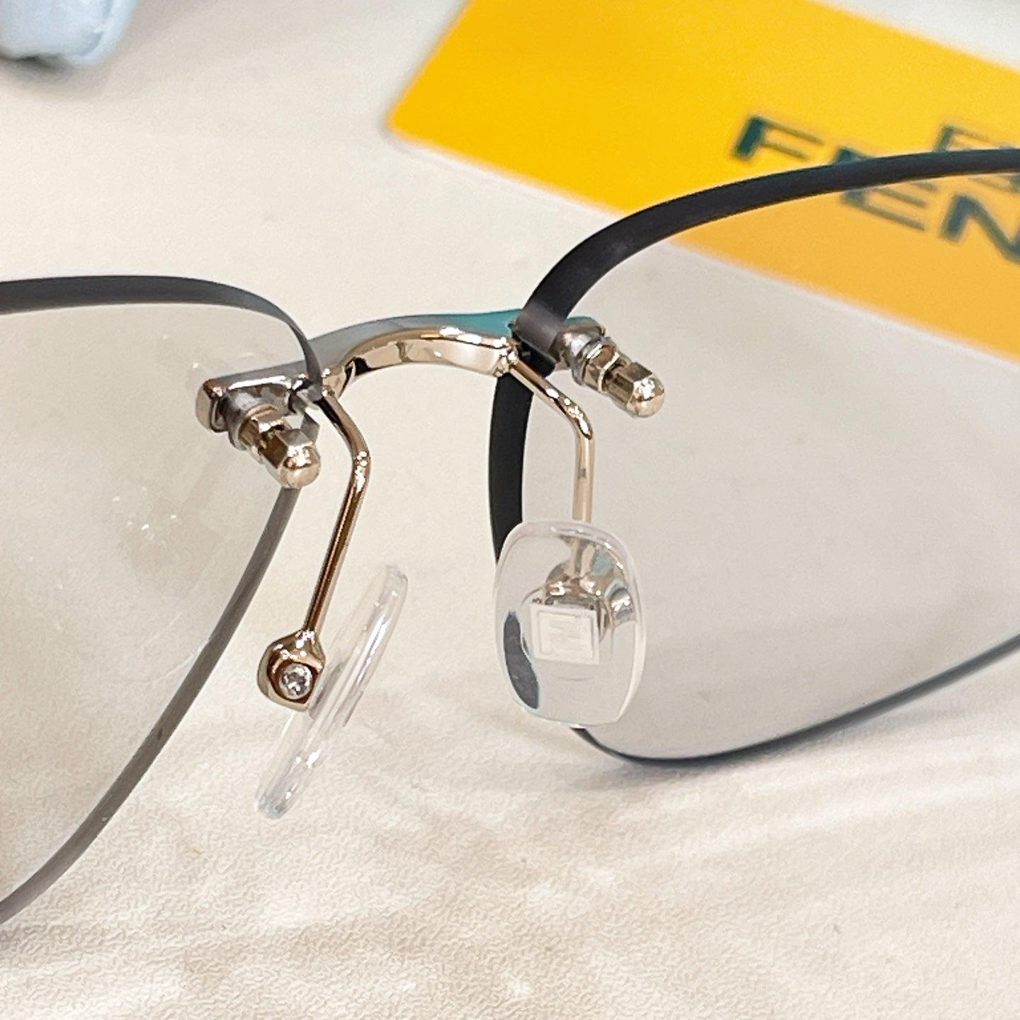 Fendi FE5116US Sunglasses