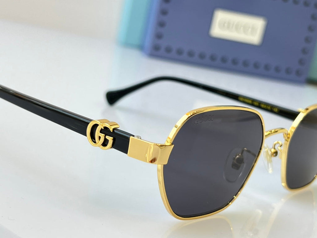 Gucci GG1593S Sunglasses