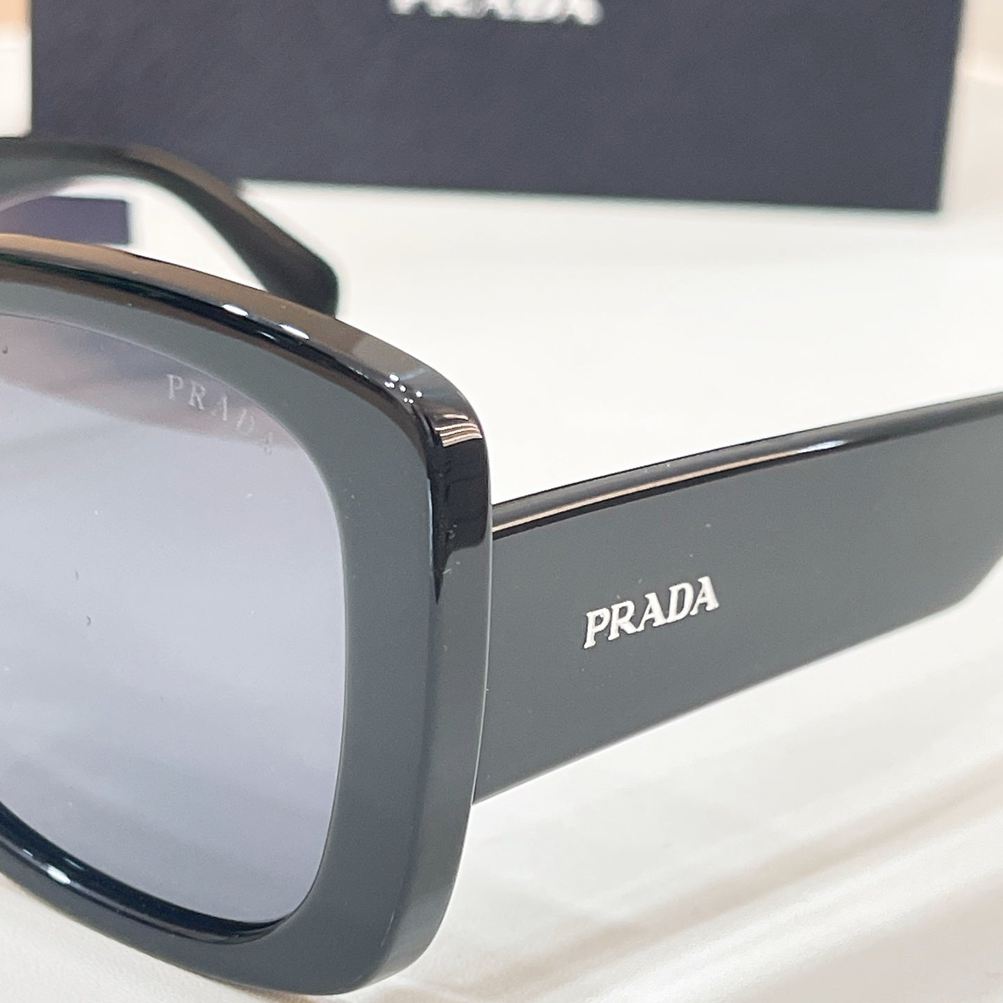 Prada SPRA08F Sunglasses