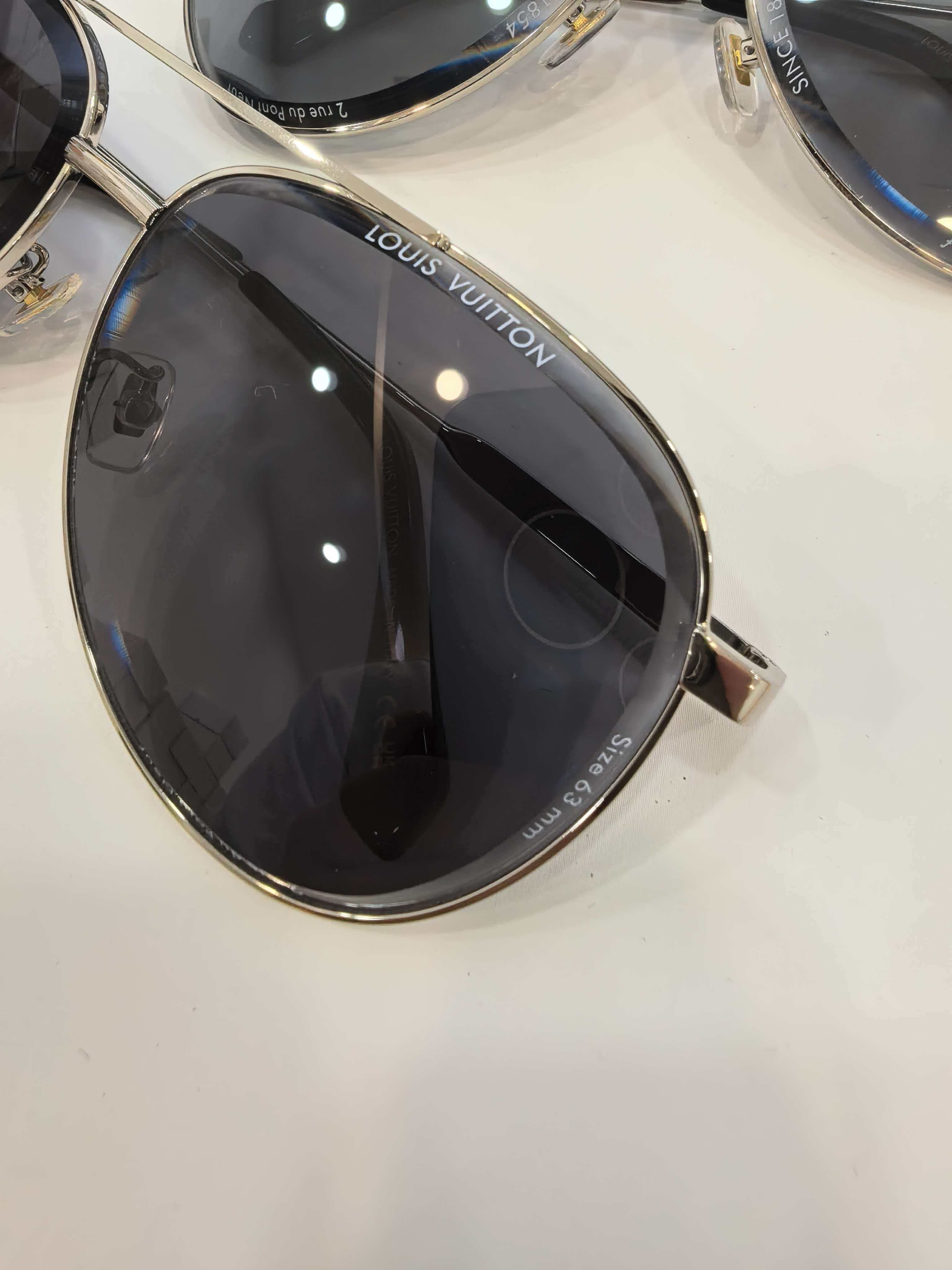 Louis Vuitton Z2636U Sunglasses